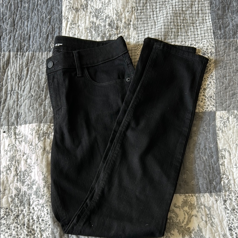 Old Navy Women's Skinny Jeans - Black